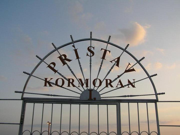 Hotel Kormoran Šamorín 외부 사진